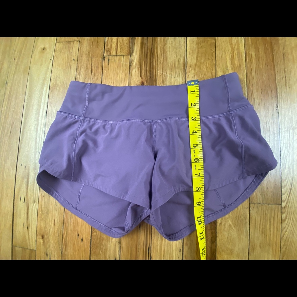 🚫Lululemon size 2 speed up shorts color purple - Picture 6 of 10